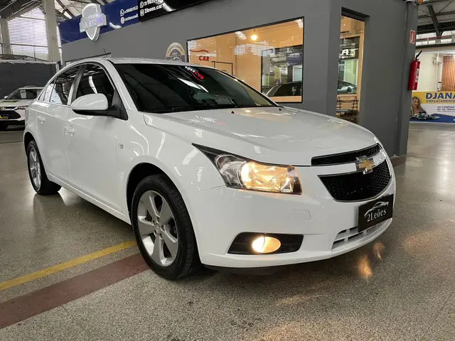 Carro Chevrolet Cruze 2014 LT 1.8 16V Ecotec (Aut)(Flex)