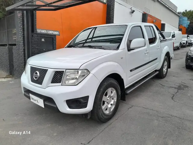 Carro Nissan Frontier 2014 S 2.5 TD CD 4x2