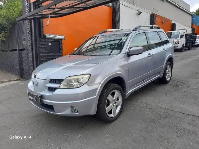 Carro Mitsubishi Airtrek 2008 4x4 2.4 16V (aut)