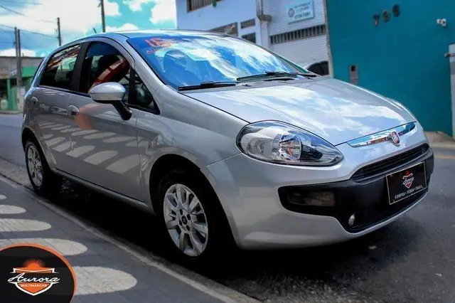 Carro Fiat Punto 2016 Essence 1.6 16V (Flex)