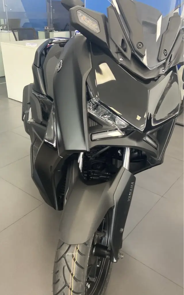 Carro Yamaha XMax 2025 250 Connected