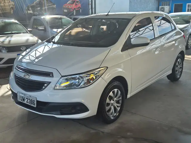 Carro Chevrolet Onix 2014 1.0 LT SPE/4