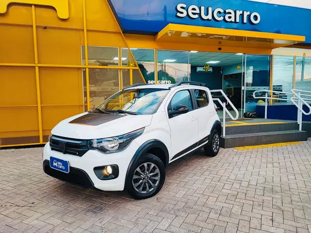 Carro Fiat Mobi 2025 Trekking 1.0
