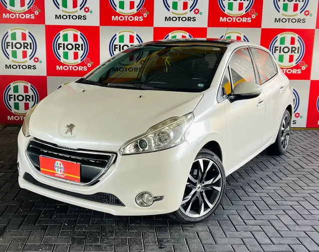 Carro Peugeot 208 2014 Griffe 1.6 16V (Flex) (Aut)
