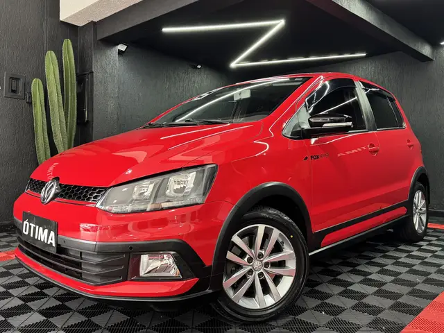 Carro Volkswagen Fox 2015 Pepper 1.6 16v MSI