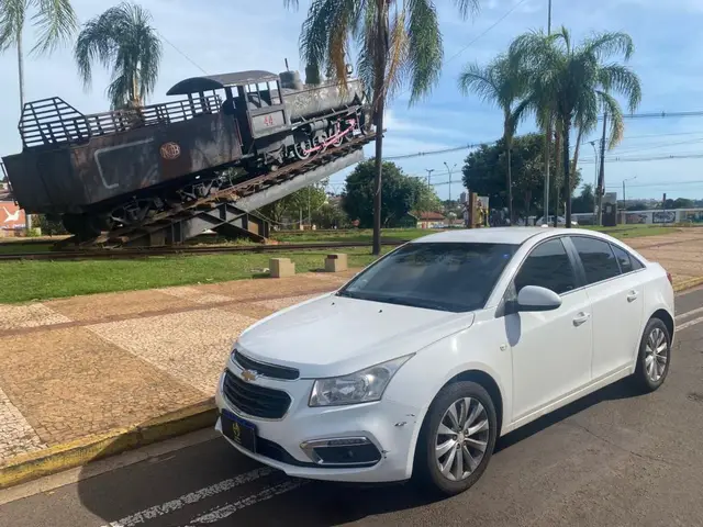 Carro Chevrolet Cruze 2016 LT 1.8 16V Ecotec (Aut)(Flex)