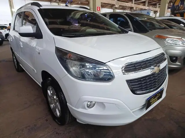 Carro Chevrolet Spin 2013 LTZ 7S 1.8 (Flex)