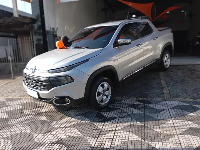 Carro Fiat Toro 2017 Freedom 1.8 AT6 4x2 (Flex)