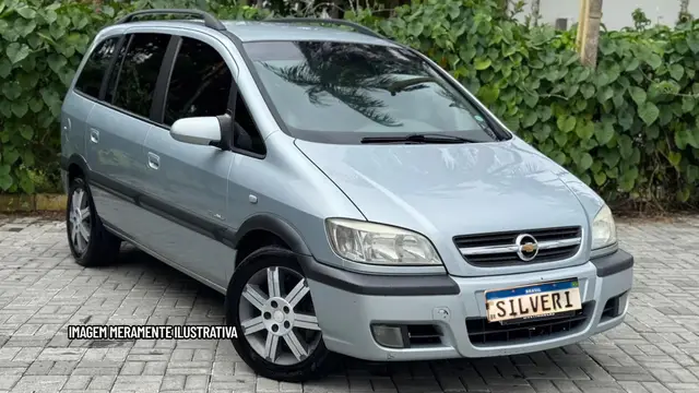 Carro Chevrolet Zafira 2012 Comfort 2.0 (Flex)