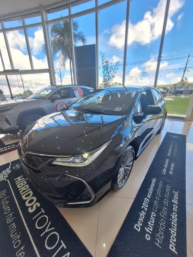 Carro Toyota Corolla 2025 Altis Hybrid Premium 1.8 Flex