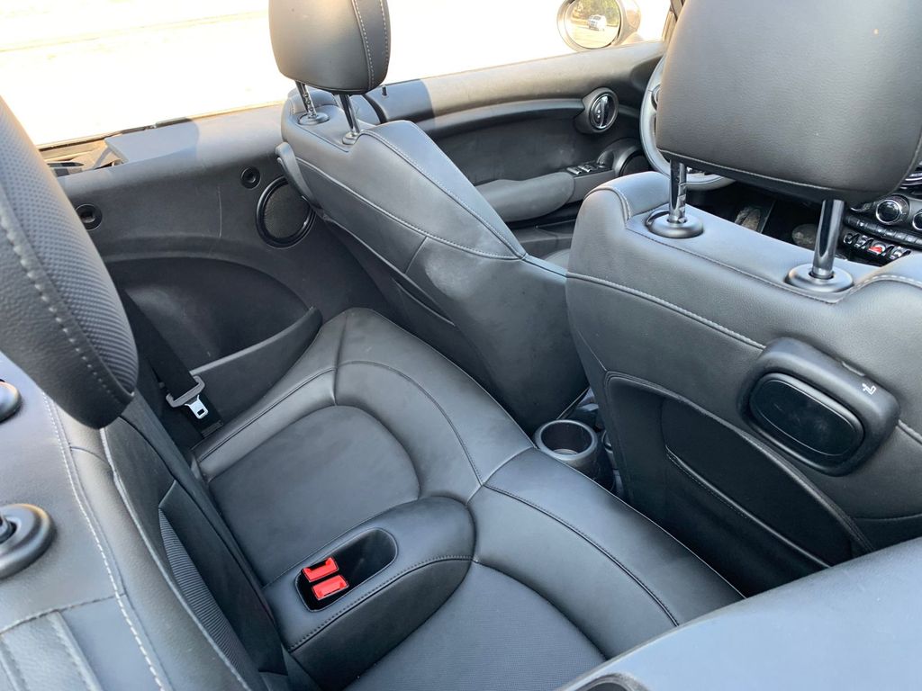 Cooper Cabrio Cooper 1.5 Turbo 12V Aut.