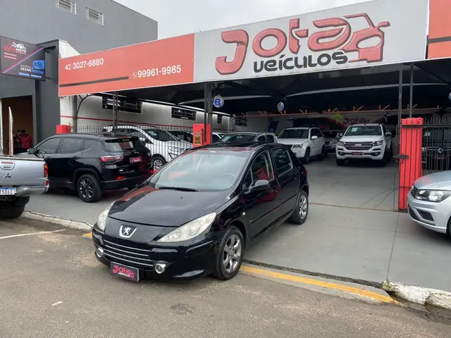 Carro Peugeot 307 2010 Hatch. Presence 1.6 16V (flex)