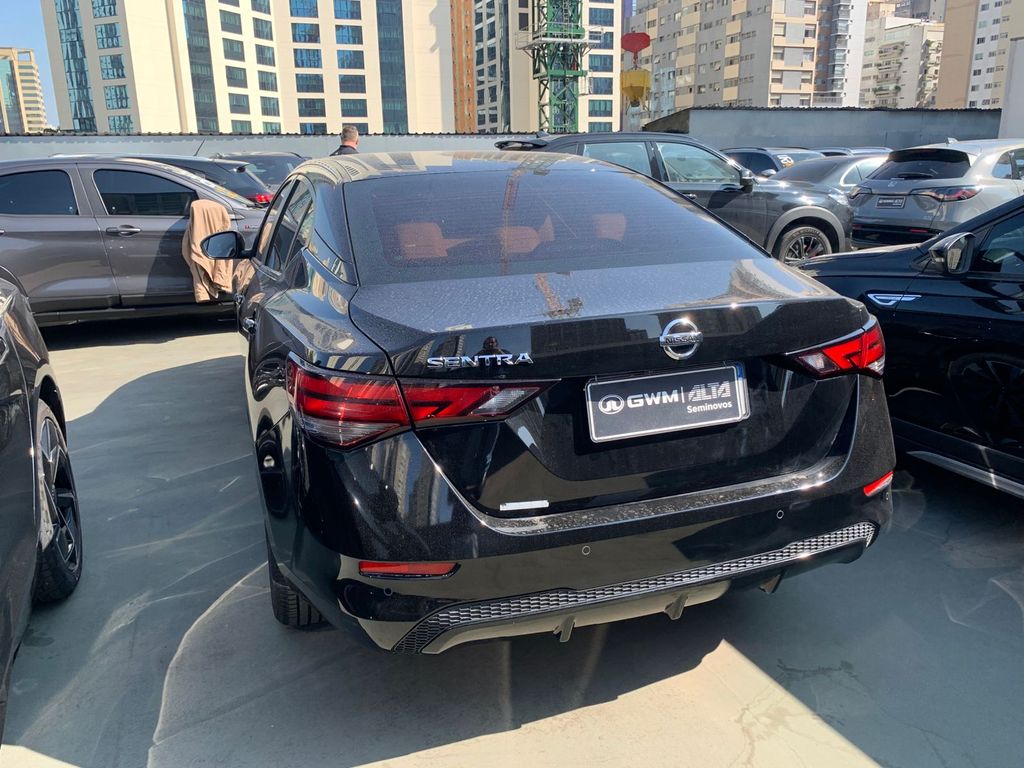 Sentra Exclusive 2.0 16V Aut.