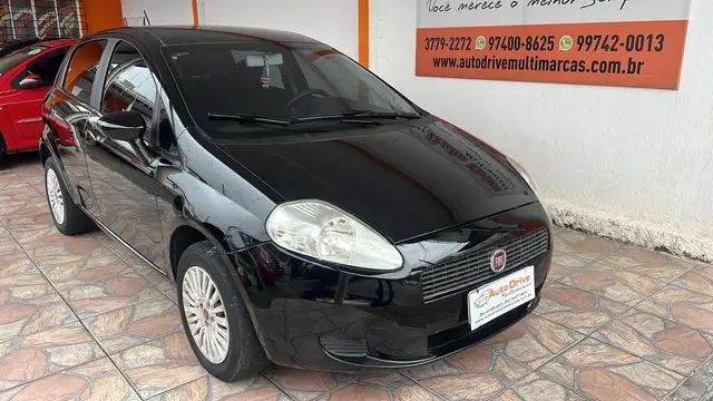 Carro Fiat Punto 2011 Attractive 1.4 (Flex)