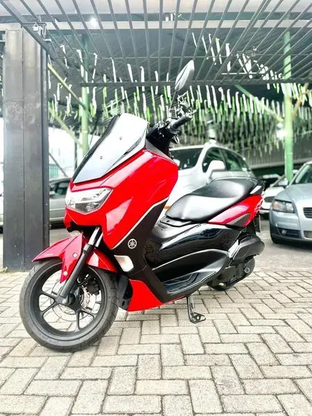 Carro Yamaha NMax 2023 Connected 160