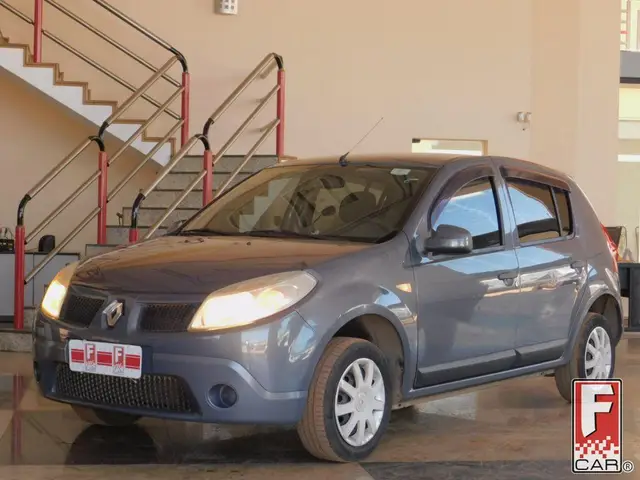 Carro Renault Sandero 2011 Expression 1.0 16V (flex)