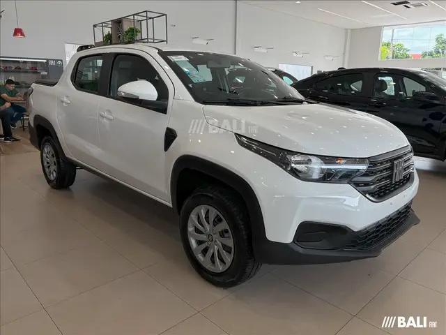 Carro Fiat Strada 2025 Freedom 1.3 Flex 8V CD