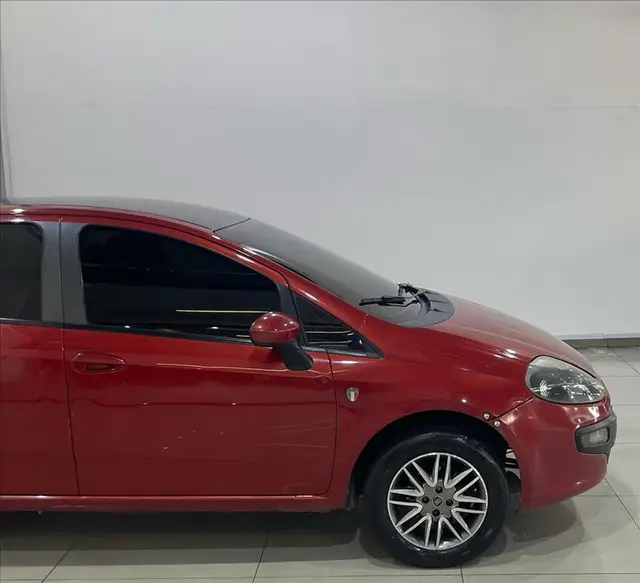 Carro Fiat Punto 2016 Attractive 1.4 (Flex)