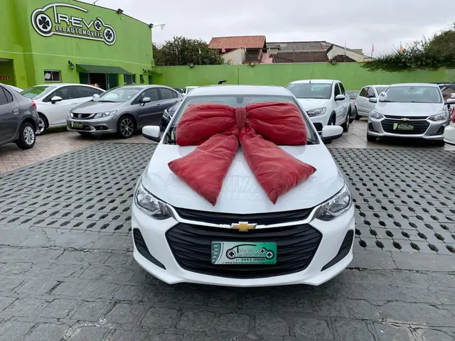Carro Chevrolet Onix 2022 1.0 (Flex)