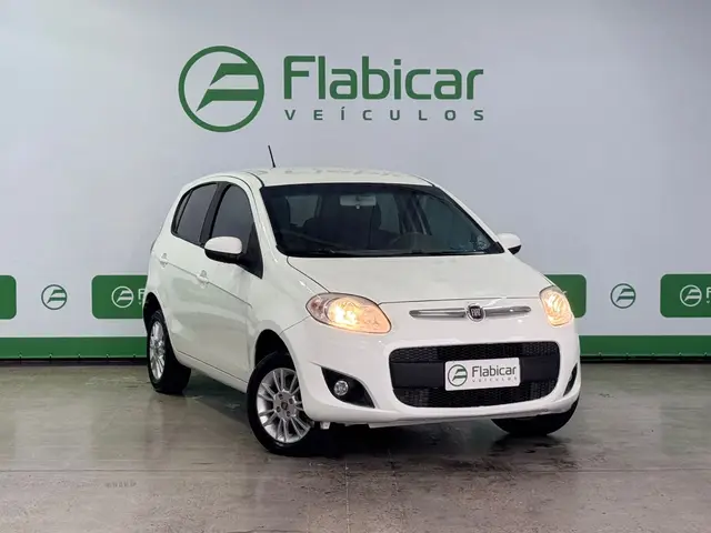 Carro Fiat Palio 2012 Attractive 1.4 8V (Flex)