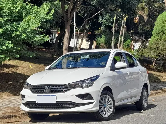 Carro Fiat Cronos 2024 Drive 1.3