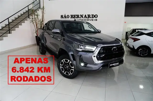 Carro Toyota Hilux Cabine Dupla 2024 SRX Plus 4x4 2.8 Diesel