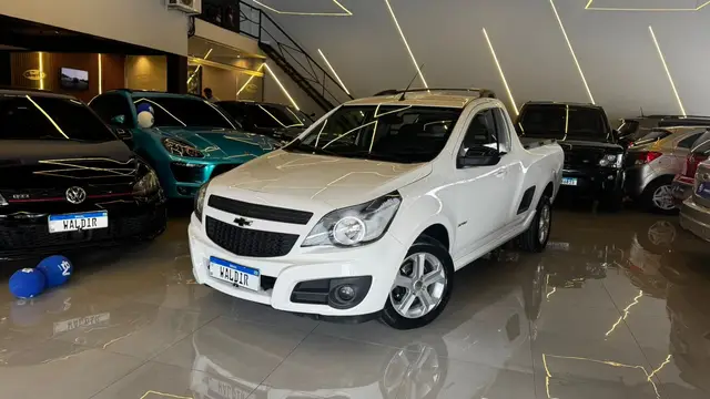 Carro Chevrolet Montana 2019 Sport 1.4 (Flex)