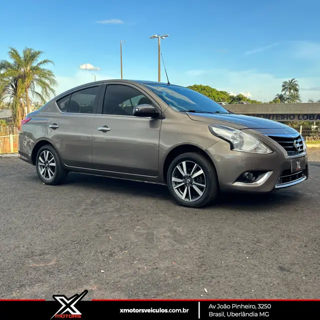 Carro Nissan Versa 2018 1.6 16V SL FlexStart CVT (Flex)