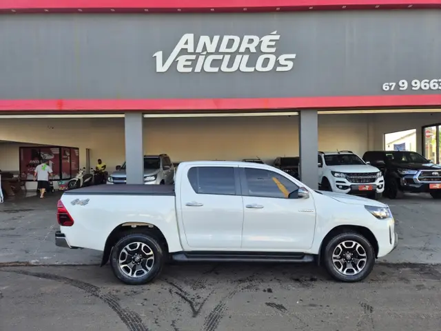 Carro Toyota Hilux Cabine Dupla 2022 SRV 2.8 TDI CD 4x4 (Aut)