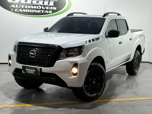Carro Nissan Frontier 2023 2.3 CD Turbo Attack TDI (Aut) 4x4
