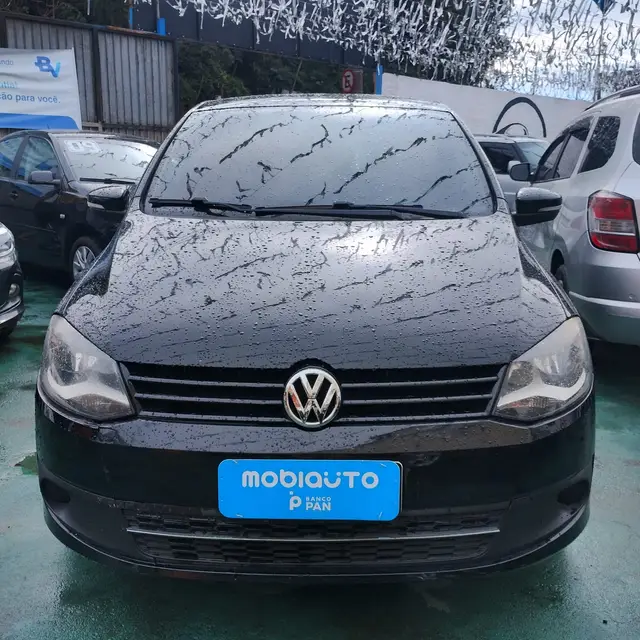 Carro Volkswagen Fox 2014 1.0 TEC (Flex) 4p
