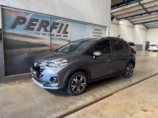 Carro Chevrolet Tracker 2021 Premier 1.2 Turbo (Flex) (Aut)