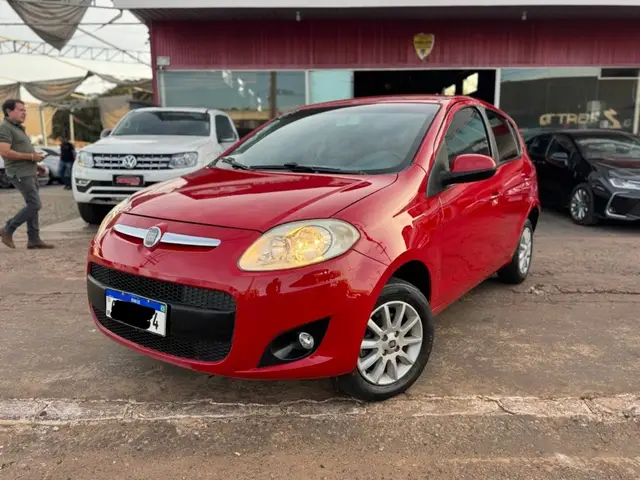 Carro Fiat Palio 2013 Attractive 1.0 8V (Flex)