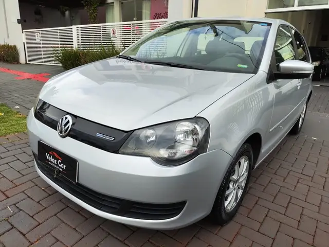 Carro Volkswagen Polo 2013 Hatch. Bluemotion 1.6 8V (Flex)