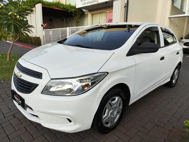 Carro Chevrolet Onix 2016 1.0 LS SPE/4