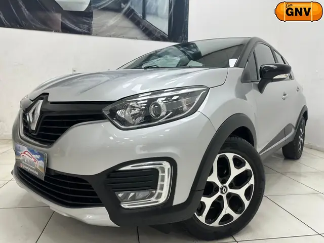 Carro Renault Captur 2018 Intense 1.6 16v SCe CVT (Flex)