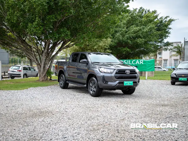Carro Toyota Hilux Cabine Dupla 2024 SR 4x4 2.8 Diesel