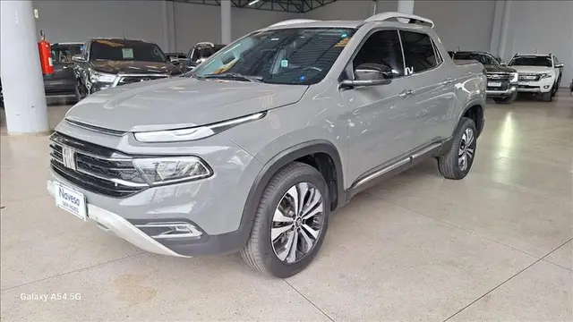 Carro Fiat Toro 2023 Volcano 1.3