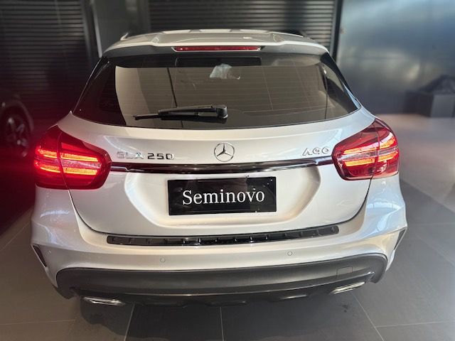 GLA 250  GLA 250 Sport