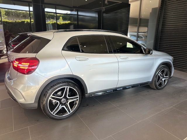 GLA 250  GLA 250 Sport