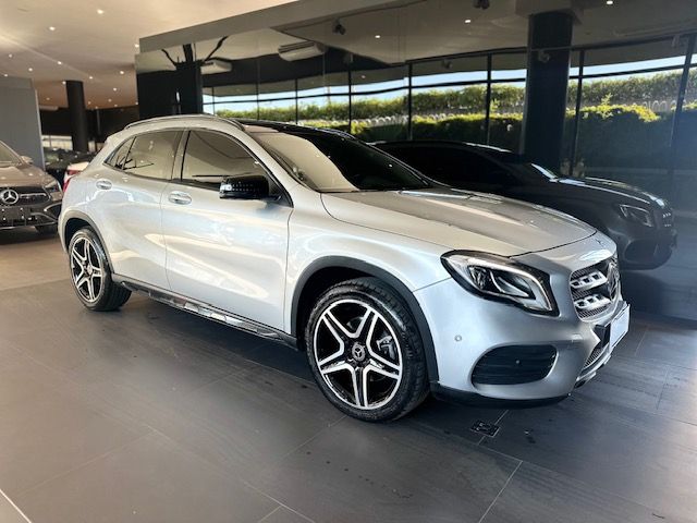 GLA 250  GLA 250 Sport