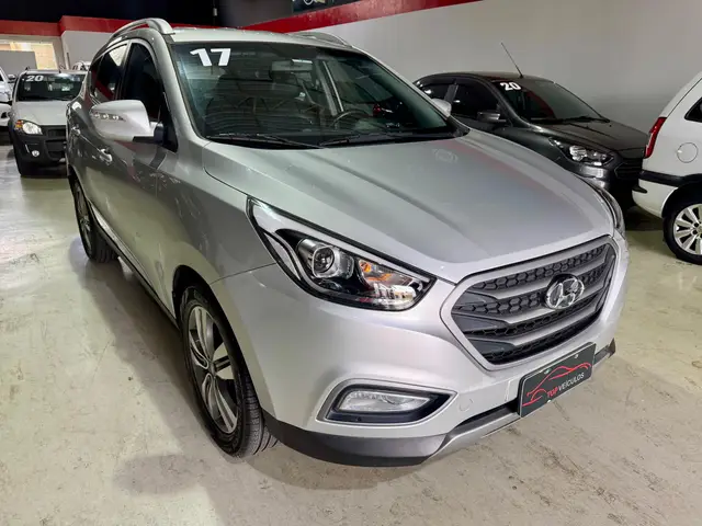 Carro Hyundai ix35 2017 2.0 2WD (Aut) (Flex)