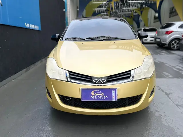 Carro CAOA Chery Celer 2013 Hatch 1.5 16V (Flex)
