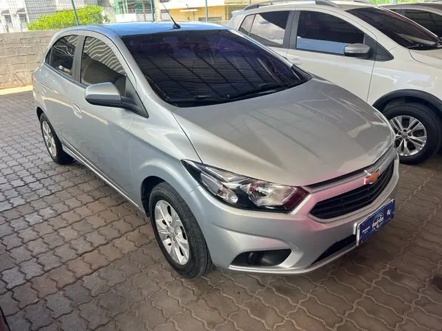 Carro Chevrolet Onix 2018 1.4 LT SPE/4