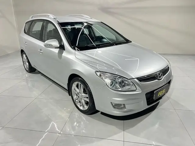 Carro Hyundai i30 CW 2011 2.0i GLS