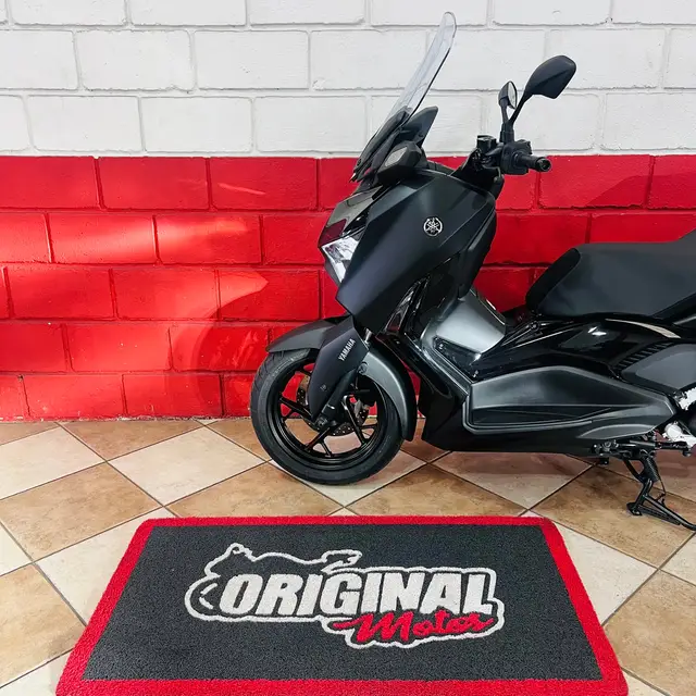 Carro Yamaha XMax 2025 250 Connected