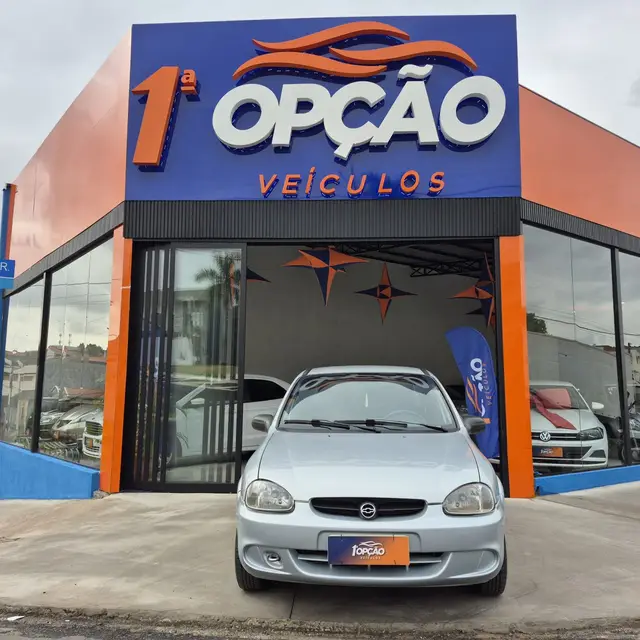 Carro Chevrolet Classic 2008 Corsa Sedan  Life 1.0 VHC (Flex)