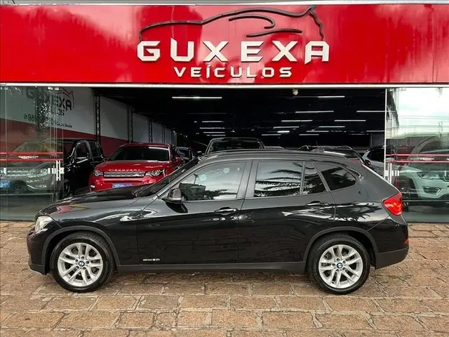 Carro BMW X1 2015 2.0 sDrive20i Activeflex