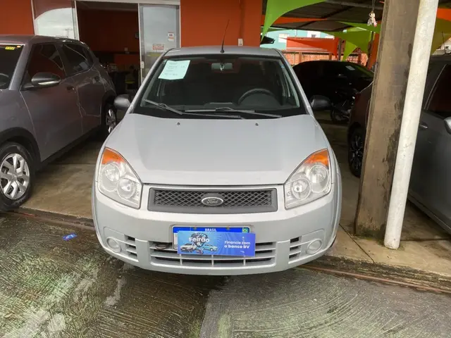Carro Ford Fiesta Sedan 2009 1.6 (Flex)