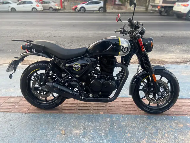 Carro Royal Enfield Hunter 350 2024 Dapper